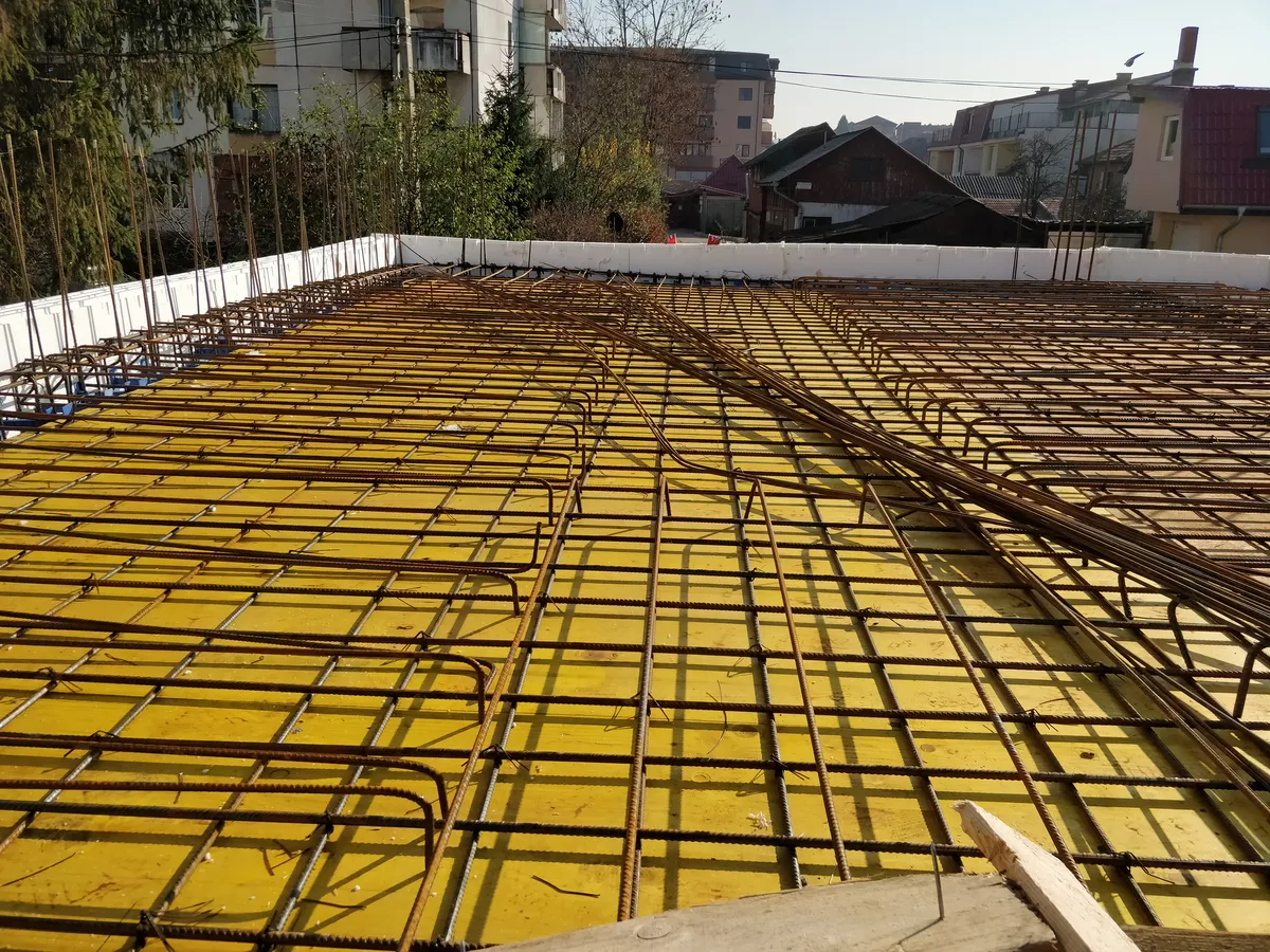 Casă unifamilială Baciu — sistem cofraj pierdut cu armare