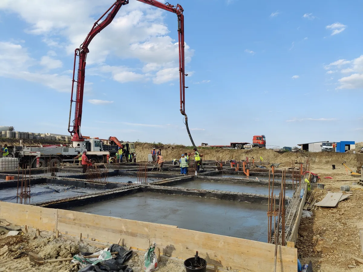 Clădire operațională autostradă Tureni — cuzineți fundație